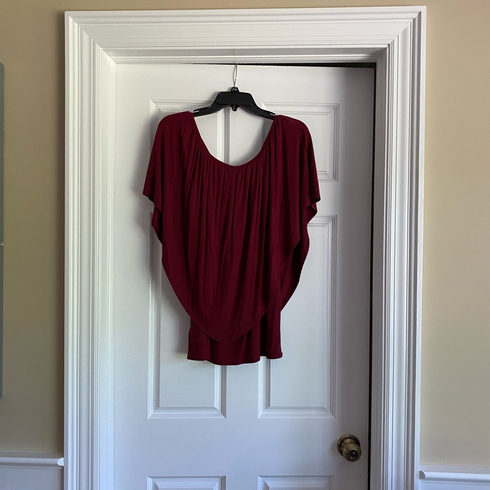 Maroon Women’s Top